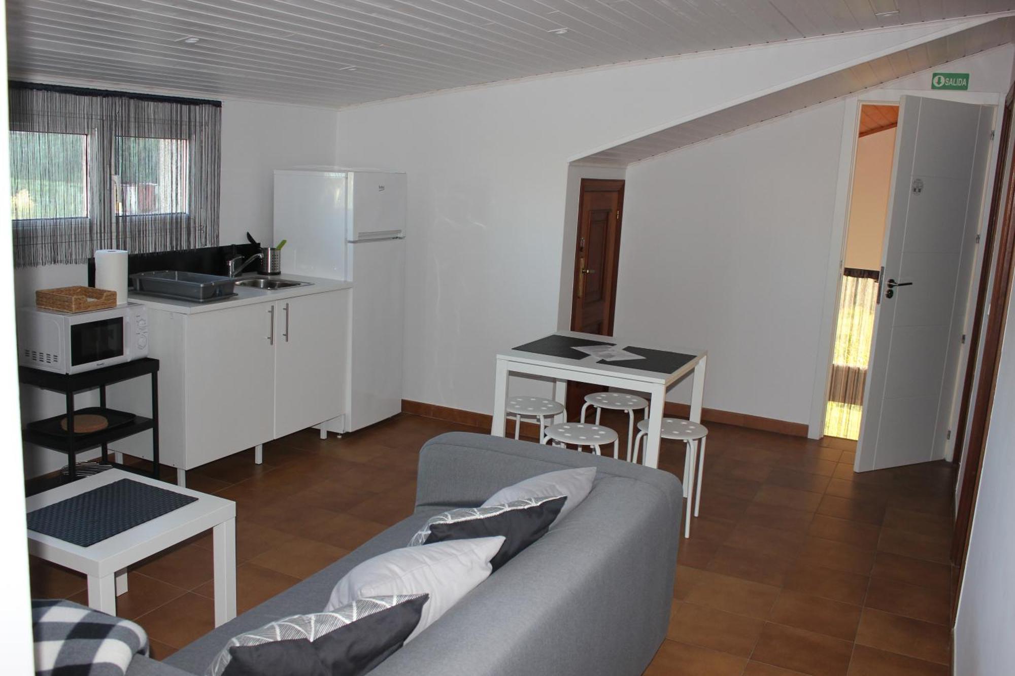Meis Apartamento En Bloque Vivienda Con Piscina Y Barbacoa A 15 Min De La Playa מראה חיצוני תמונה